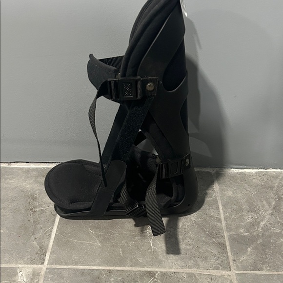 Orthopedic Boot - Picture 2 of 3